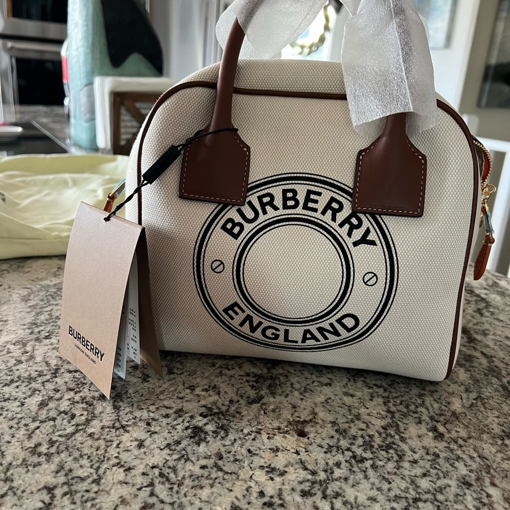 Burberry Cream and Brown Women's Bag